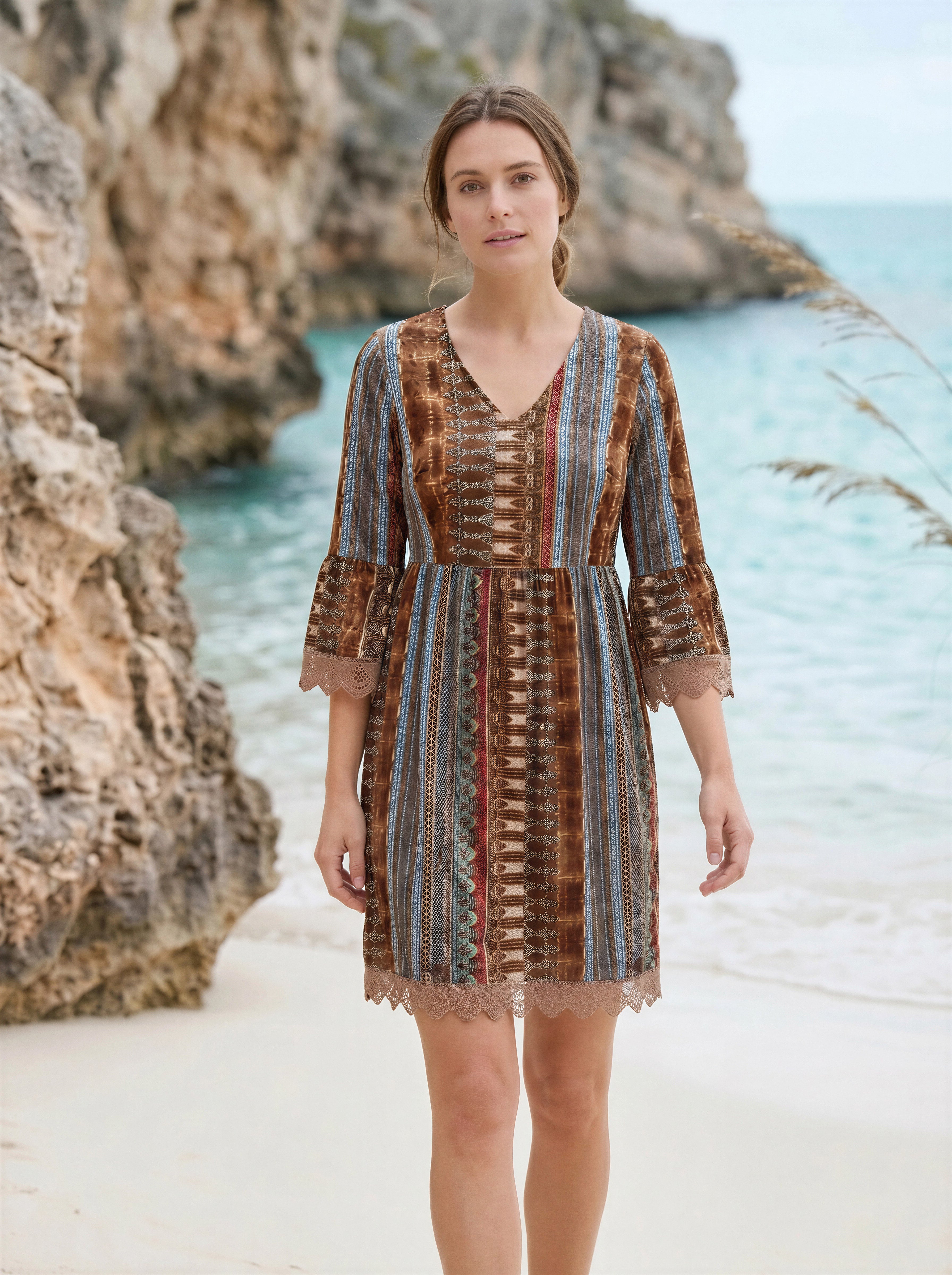 Lace Trim Printed V-Neck 3/4 Sleeve Dress